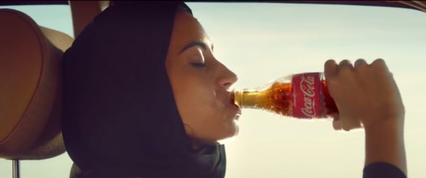 Coca-Cola’dan Suudi Arabistan’nın Kadın Şoförlerine Destek
