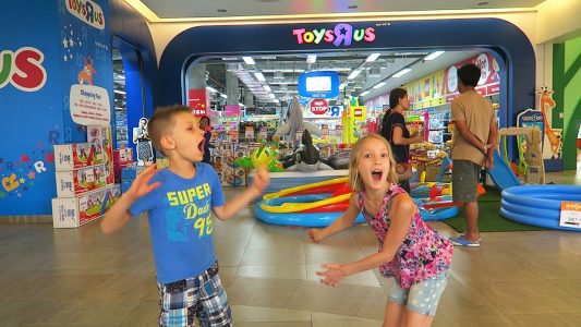 Toys R Us ile 30 Saniyelik Nostalji Turu