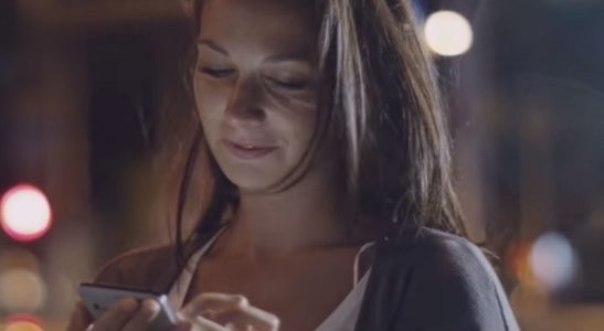 Turkcell ve Akbank Reklamlarında Aynı Stok Video Kullanıldı
