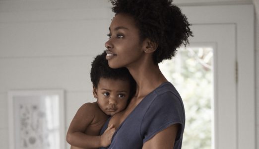 Gap’in Bebek Emziren Bir Kadını Gösteren Reklamı Olumlu Tepki Aldı