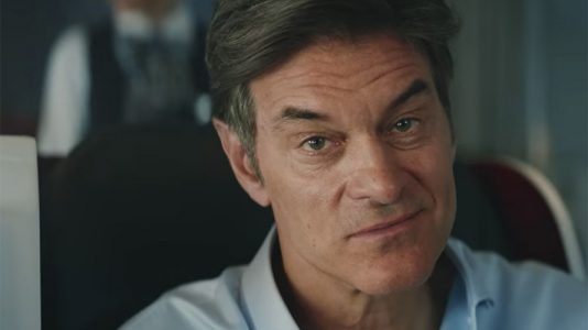 THY, Mehmet Öz’ün Yer Aldığı Super Bowl Reklamının Teaser’ını Yayınladı