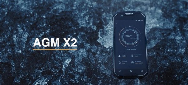 Film Tadında, Trajikomik ve Garip Bir Telefon Reklamı