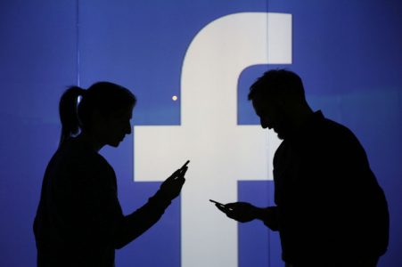 Facebook Hesabınızı Silmeden Kişisel Verilerinizi Korumanın Yolları