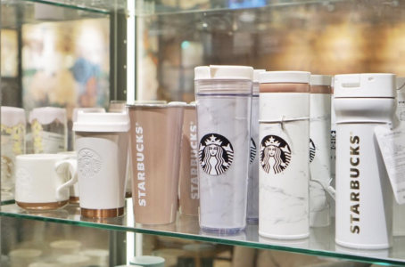 Starbucks’dan Sade Şıklıkta Çığır Açan Mermer Temalı Koleksiyon!