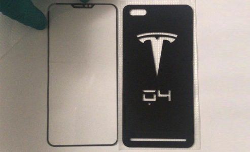 Tesla’nın Ürettiği Akıllı Telefonun Görüntüleri Basına Sızdı