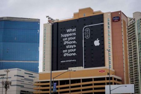 Apple’dan CES 2019’a Özel Amazon ve Google’a Göndermeli Reklam