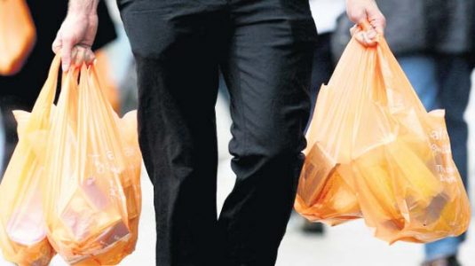 Marketler Plastik Poşetten Elde Ettikleri Ek Geliri Çevre Bakanlığı’na Ödeyecek