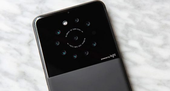 Sony ve Light, Çoklu Lens Teknolojisine Sahip Akıllı Telefon Üretimi İçin Bir Araya Geliyor
