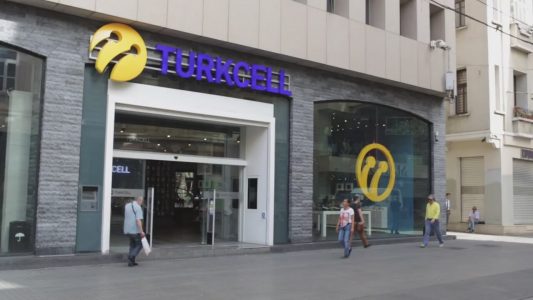 Turkcell’den 25’inci Yıla Özel Deneyim Mağazası